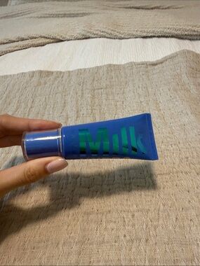 Milk makeup hydro grip tint